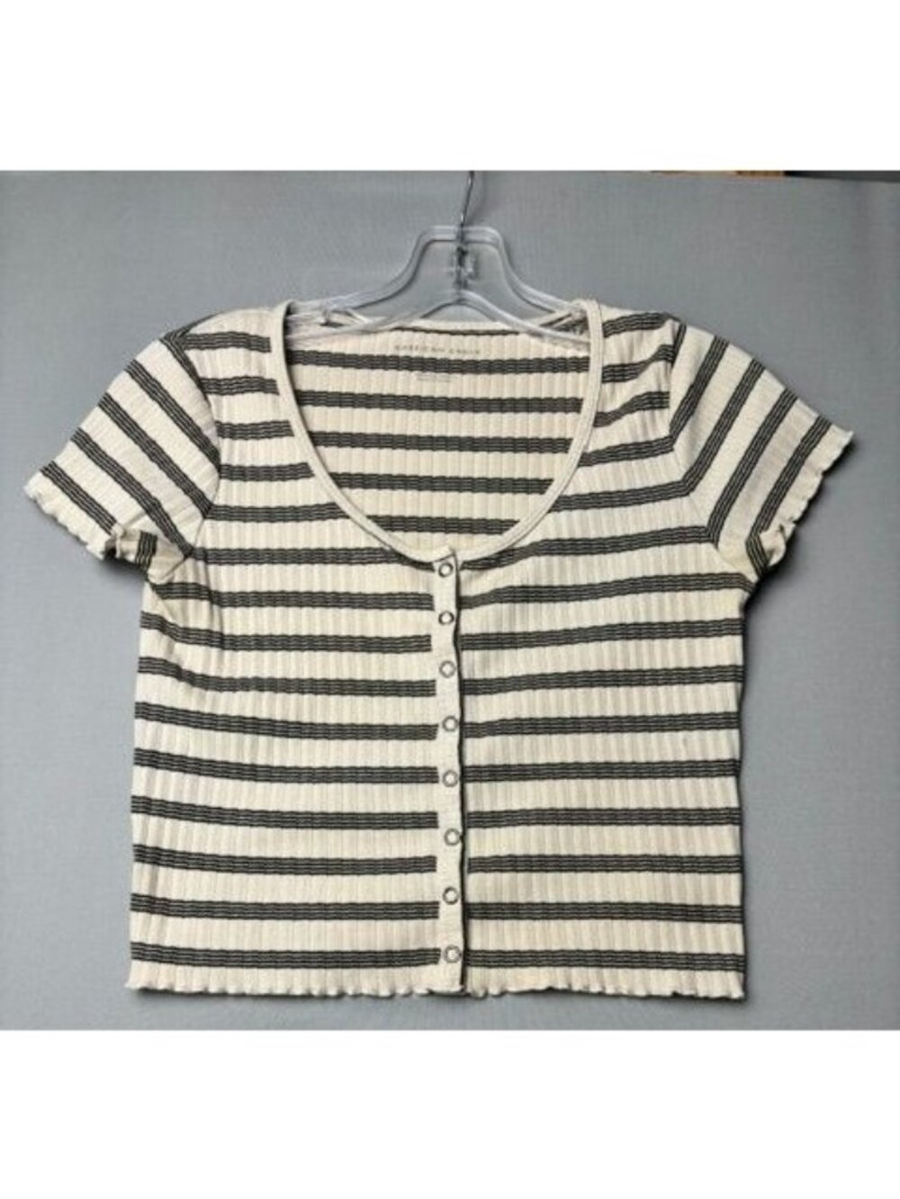 American Eagle Ribbed Stripe Crop Top Women's XS White Black Snap Front Baby Tee